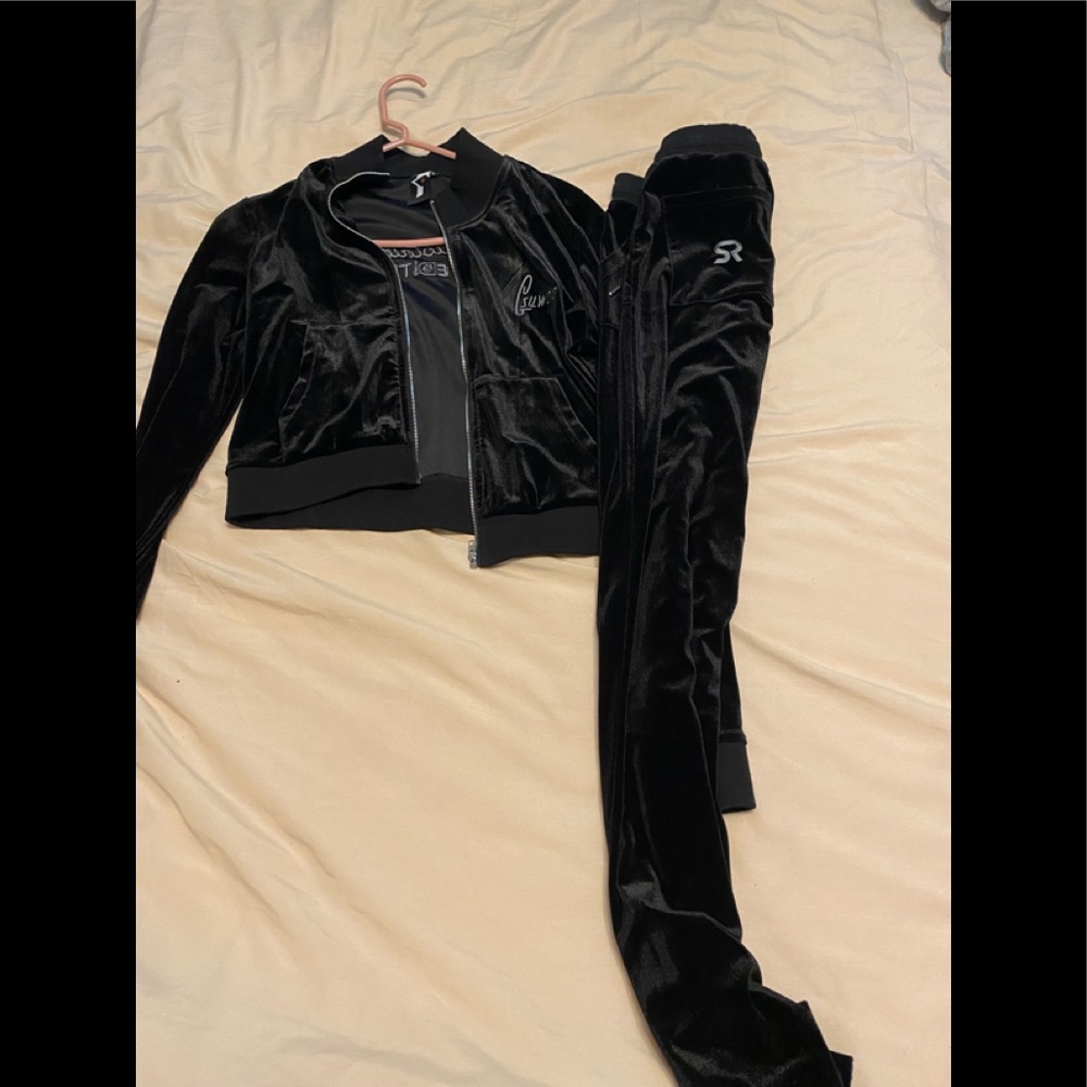 Gsuwoo Velour Jumpsuit